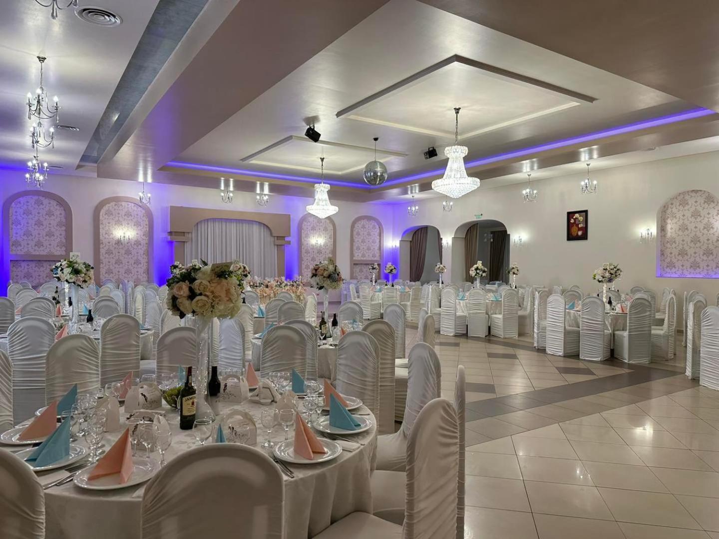 Hotel Turist Falticeni Ngoại thất bức ảnh