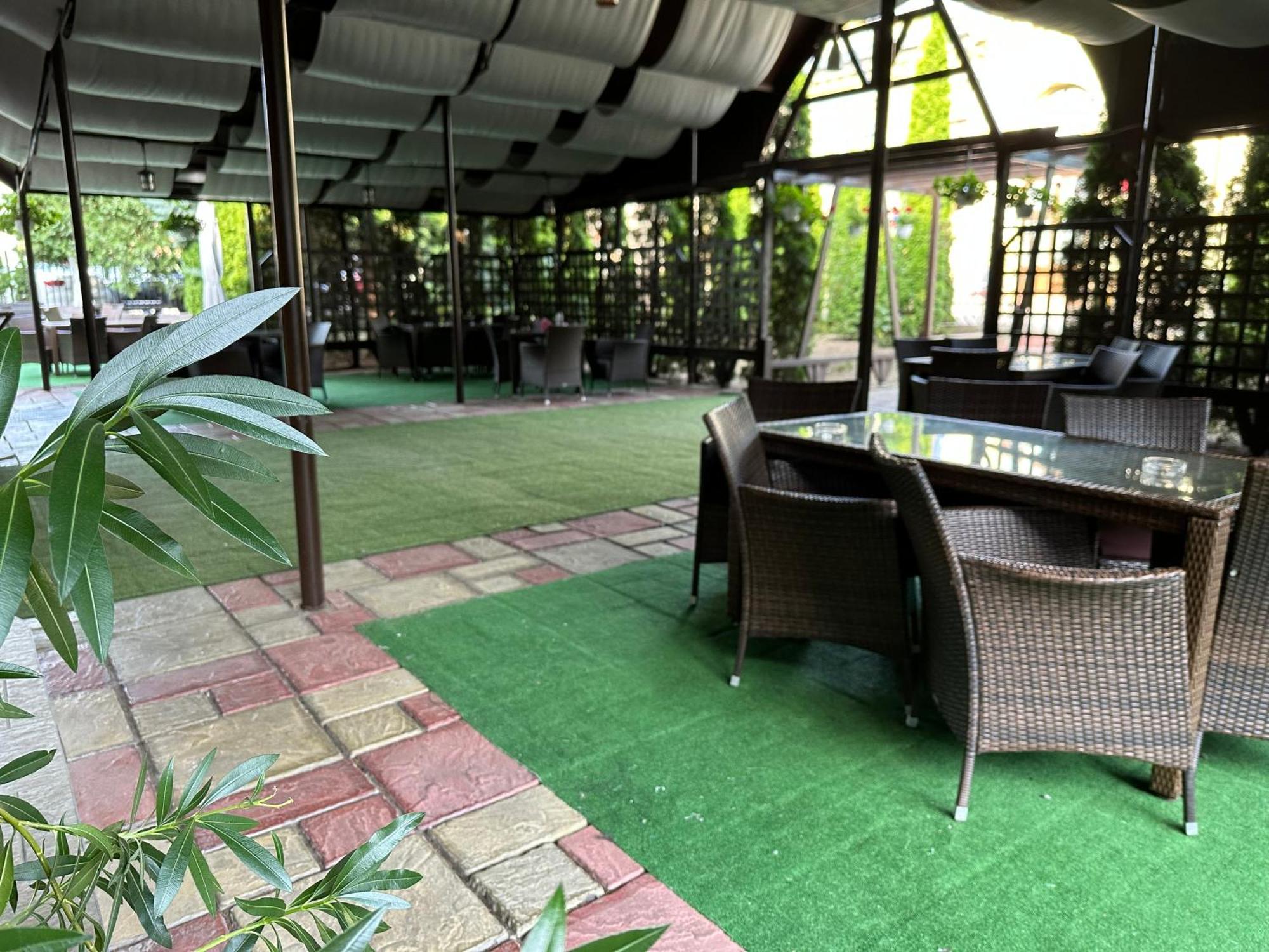 Hotel Turist Falticeni Ngoại thất bức ảnh