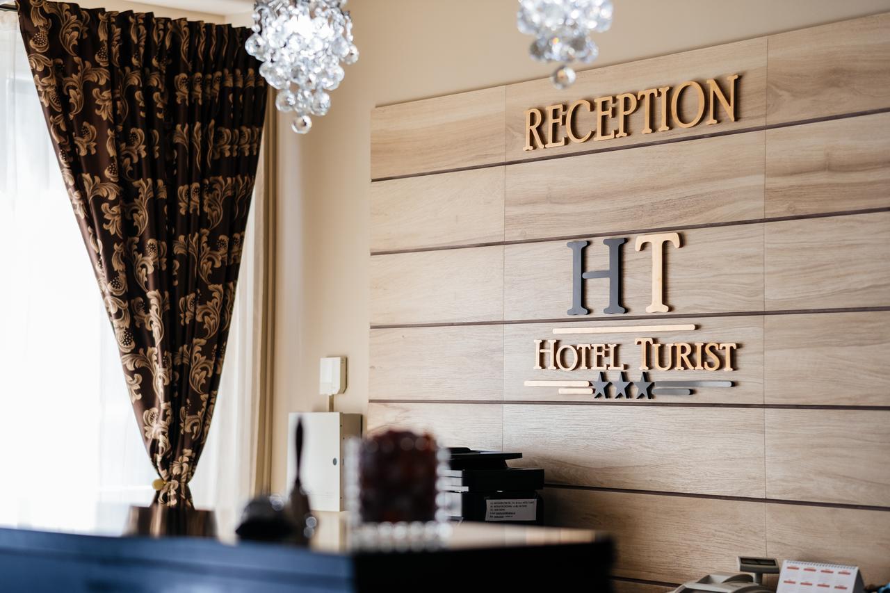 Hotel Turist Falticeni Ngoại thất bức ảnh